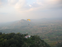 Man's au dessus de Nandi Hills