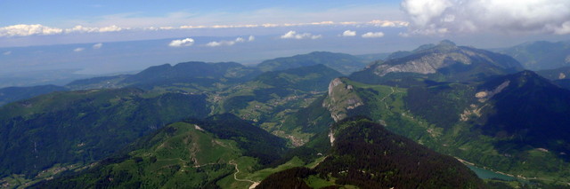 Le groupe de t&ecirc;te &agrave; B4 - devant le L&eacute;man