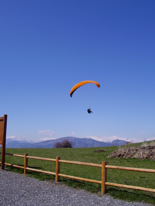 Et il vient atterrir pour nous dire que ....c'est cool en l'air !!!