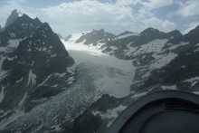 Glacier Blanc qui se termine par la Barre des Ecrins