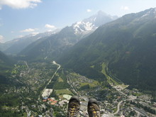 Au fond les Grands Montets et l'Aiguille verte