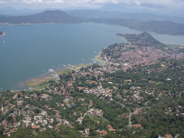 Valle de Bravo... tres beau village (chic)a 2h30 de Mexico