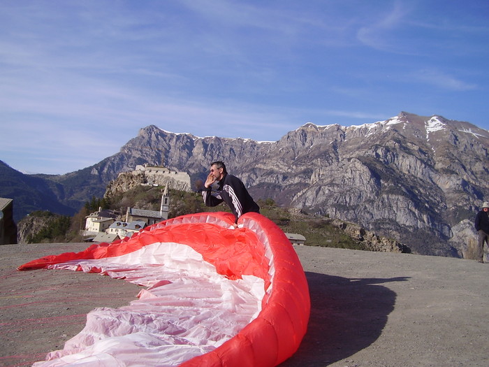 Luc devant le village de Saint Vincent les forts et le Morgon