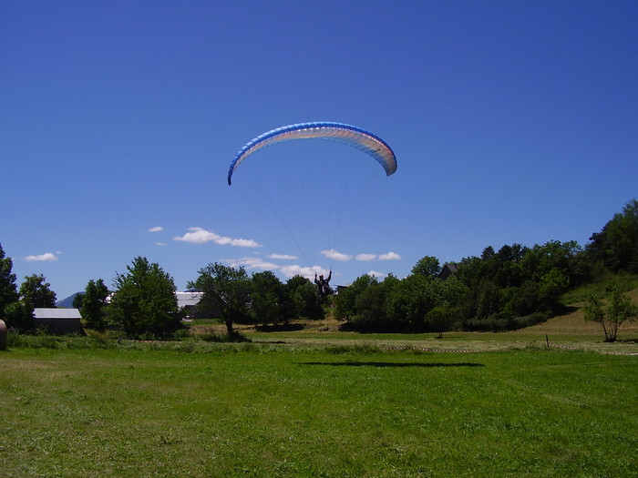 Marie atterrit au col Saint Jean