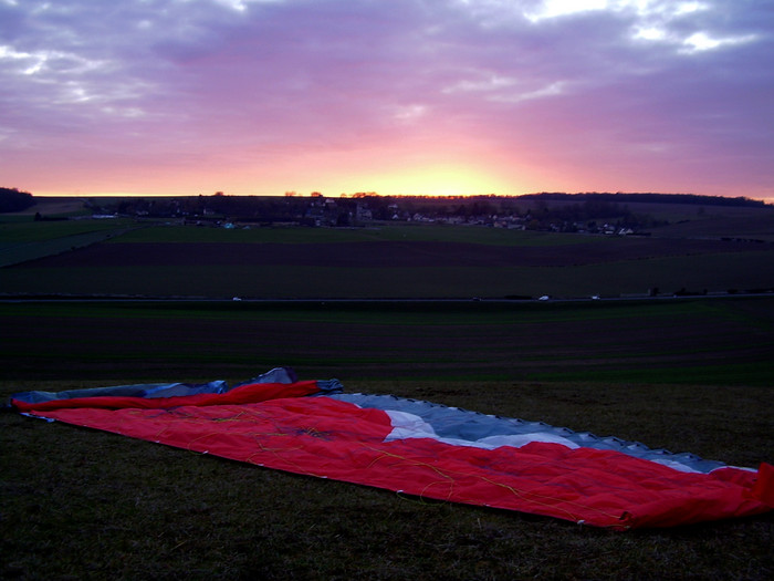 Au coucher du soleil, je plie !