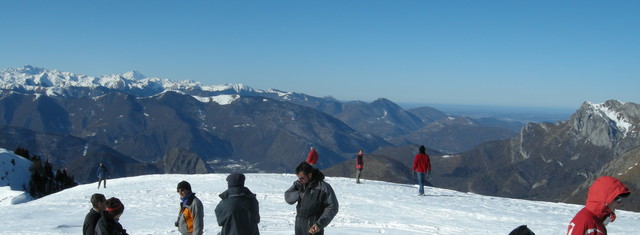 du beau monde aujourd'hui dis donc!