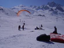 Il fallait toucher la neige avant une ligne puis faire une ressource et plus on se reposait loin ensuite plus on marquait de points