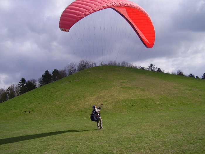 Le vent souffle juste dans la direction qui ne nous permet pas d'utiliser la butte (rouleaux ou vent trop travers)