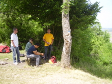 Attente des conditions pour rester en l'air (Laurent, Pierre , Tam et Bruno)