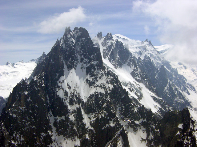 &agrave; 3300, l'aiguille du midi n'est pas bien plus haute