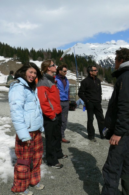 jeancharles blanc au brief et charlotte s'en fou. c'estdu beau!!!
photo matilde negret