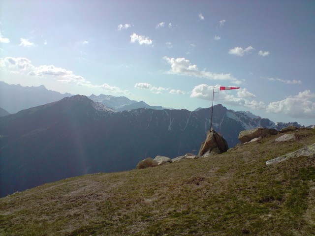 le green du plan de l'aiguille et sa manche a air. merci nanard